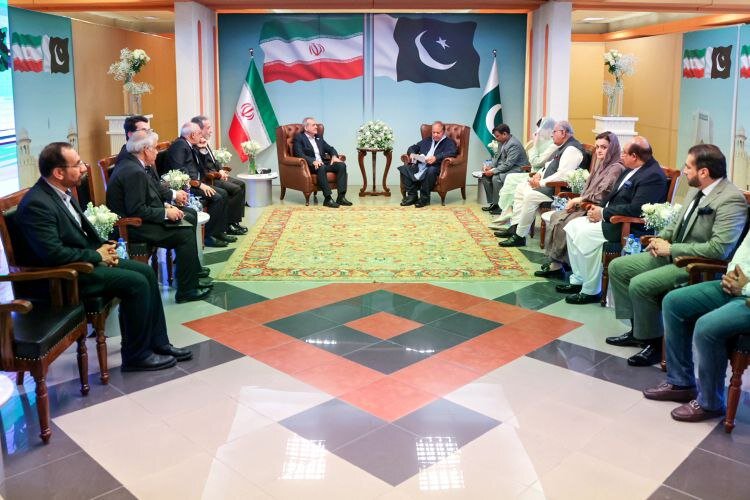 پزشکیان دقایقی قبل وارد لاهور شد