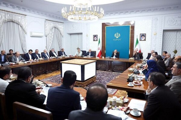 پزشکیان: مجبور به اعمال محدودیت شویم، اول برق دولت را قطع
می‌کنیم