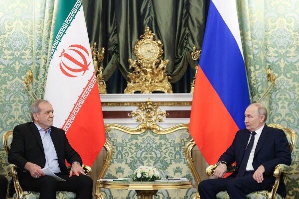 پوتین: مبادلات تجاری روسیه و ایران بیش از ۱۵ درصد افزایش
پیدا کرده است