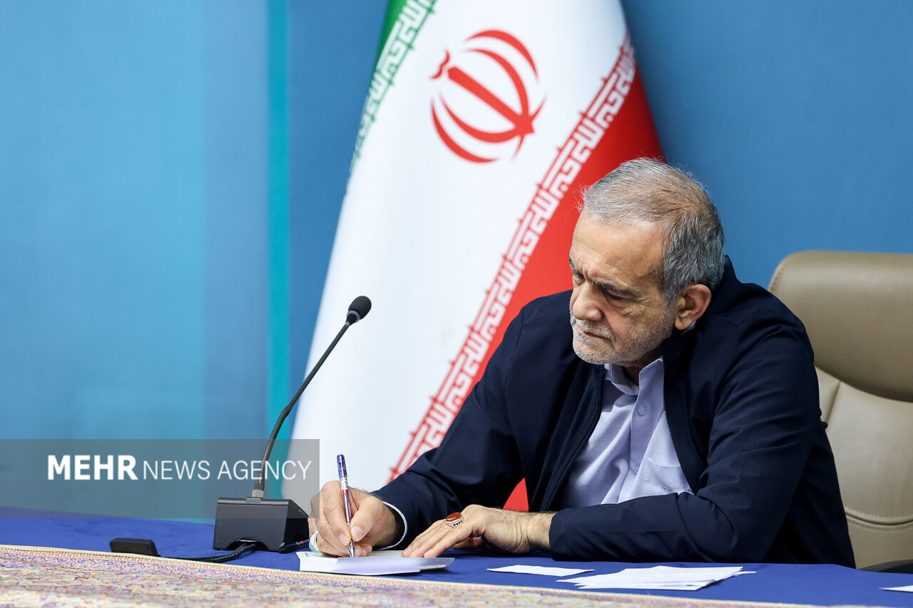 پیام تبریک «پزشکیان» به کاروان ورزش کارگری در مسابقات جهانی
یونان