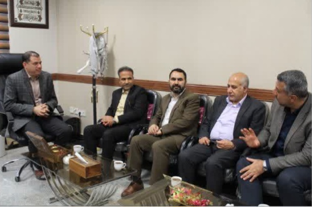 دیدار مدیرکل زندان‌های کرمانشاه با رئیس دادگستری شهرستان اسلام آباد غرب