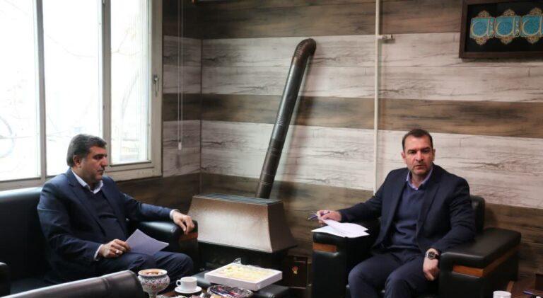 دیدار فرماندار سنقروکلیایی با مدیریت صندوق کارآفرینی امید استان کرمانشاه