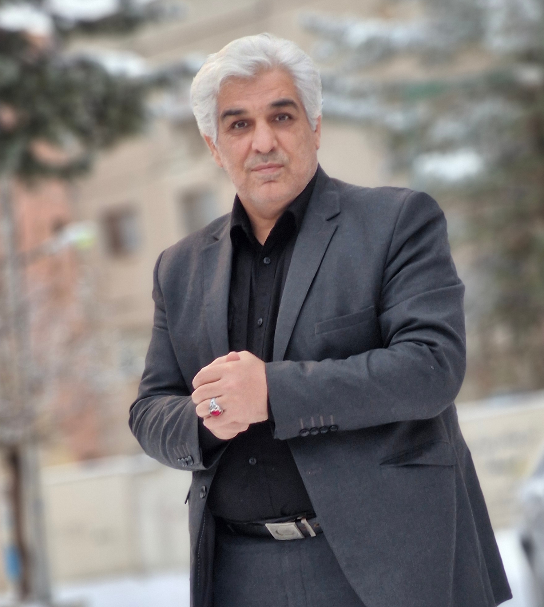 دیگران اگر خواهان جنگ‌اند، ما مرد جنگیم…