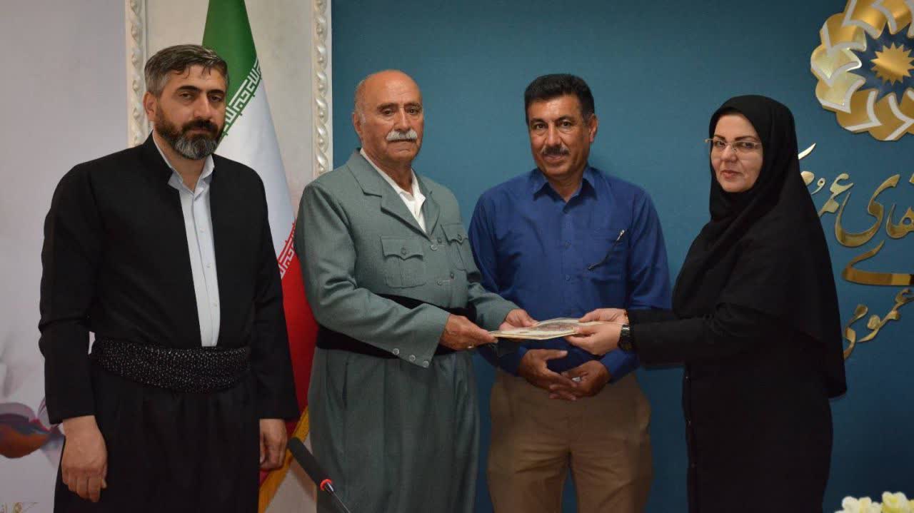 برگزاری نشست نقد و بررسی کتاب «پاوه؛ ایستاده در حصار» در کرمانشاه/ مدیرکل کتابخانه‌های استان کرمانشاه: پاوه به نمادی از استقامت و ایستادگی تبدیل شده است