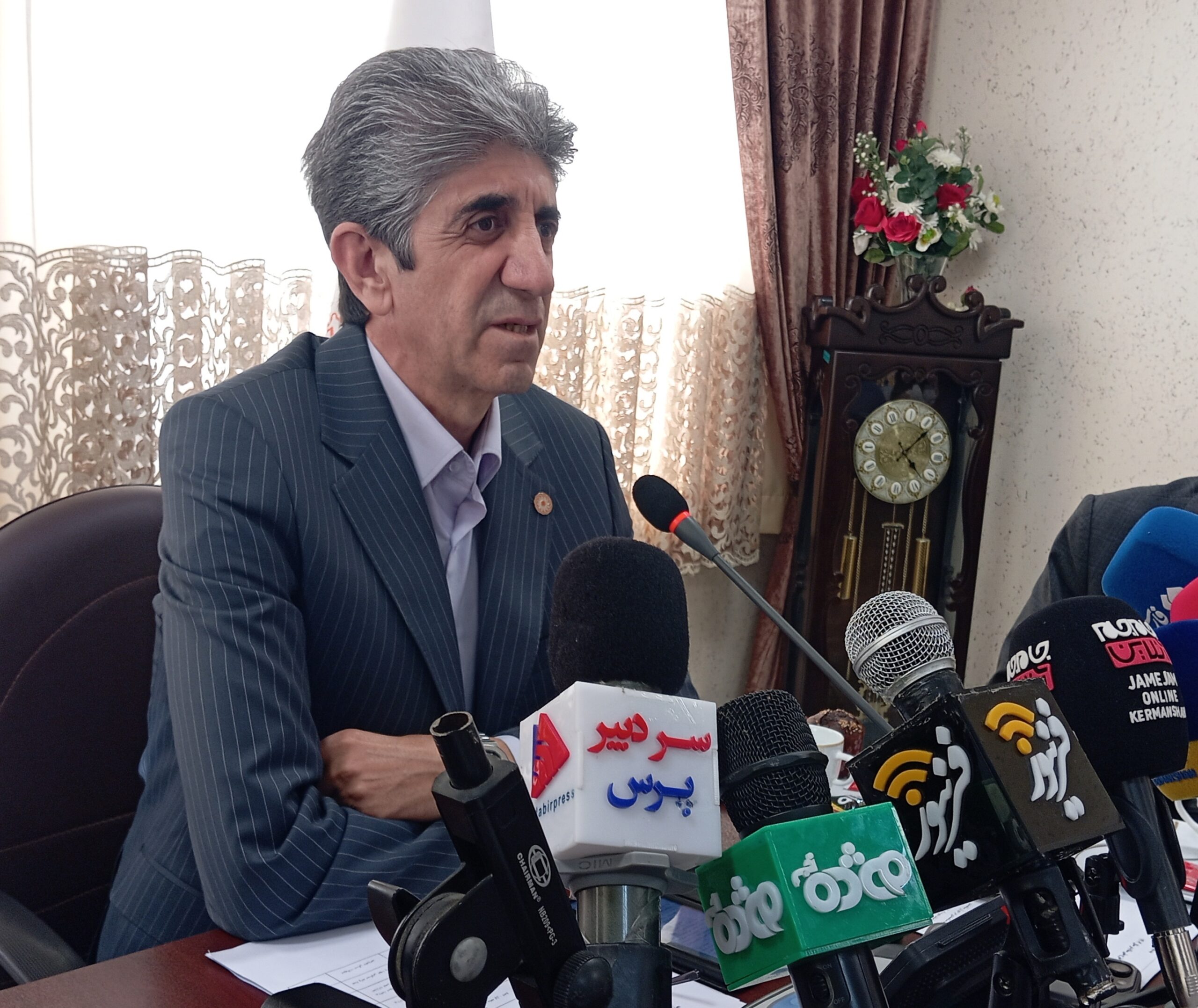 پاسخگویی تخصصی به ۴۰ هزار فوریت اجتماعی در ۱۳ شهرستان کرمانشاه