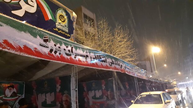 غرفه های فرهنگی پلیس پیشگیری تهران برای جشن انقلاب آماده شد