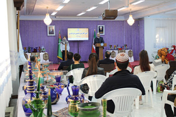 دوره پاییزه آموزش زبان فارسی در ترکمنستان آغاز شد