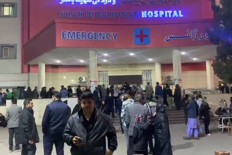آمادگی پزشکان و امدادگران داوطلب برای کمک به مجروحان کرمان