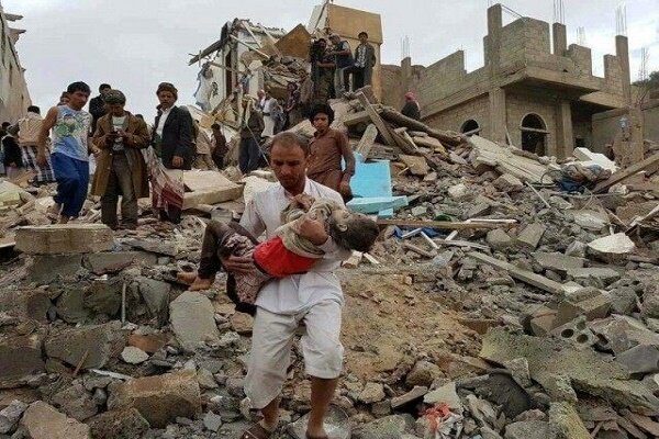 جنگنده‌های سعودی استان «صعده» یمن را به شدت بمباران کردند