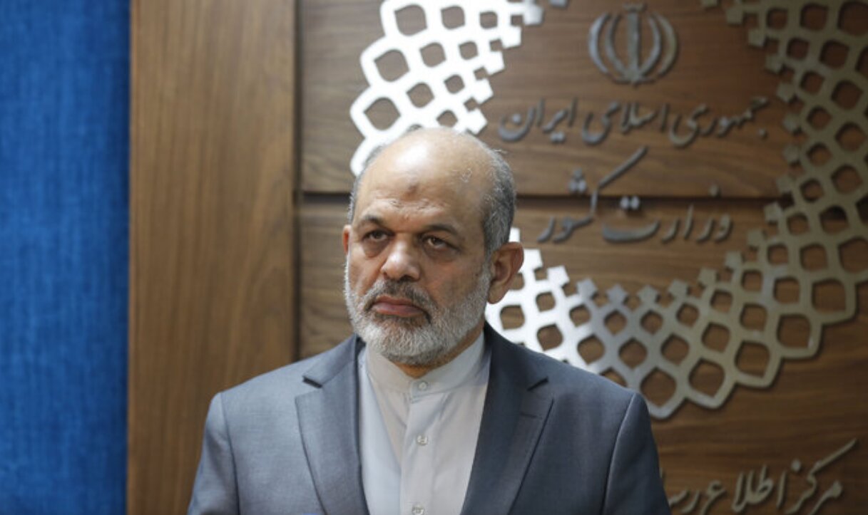 دستور وزیر کشوربه استانداران درباره مراسم بزرگداشت امام خمینی(ره)
