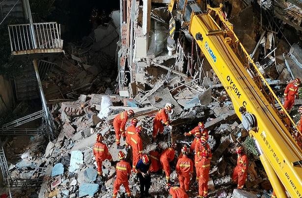 ۴ کشته و ۲ زخمی بر اثر ریزش ساختمان در چین
